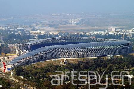 伊东丰雄设计 世界最大太阳能动力体育场在台